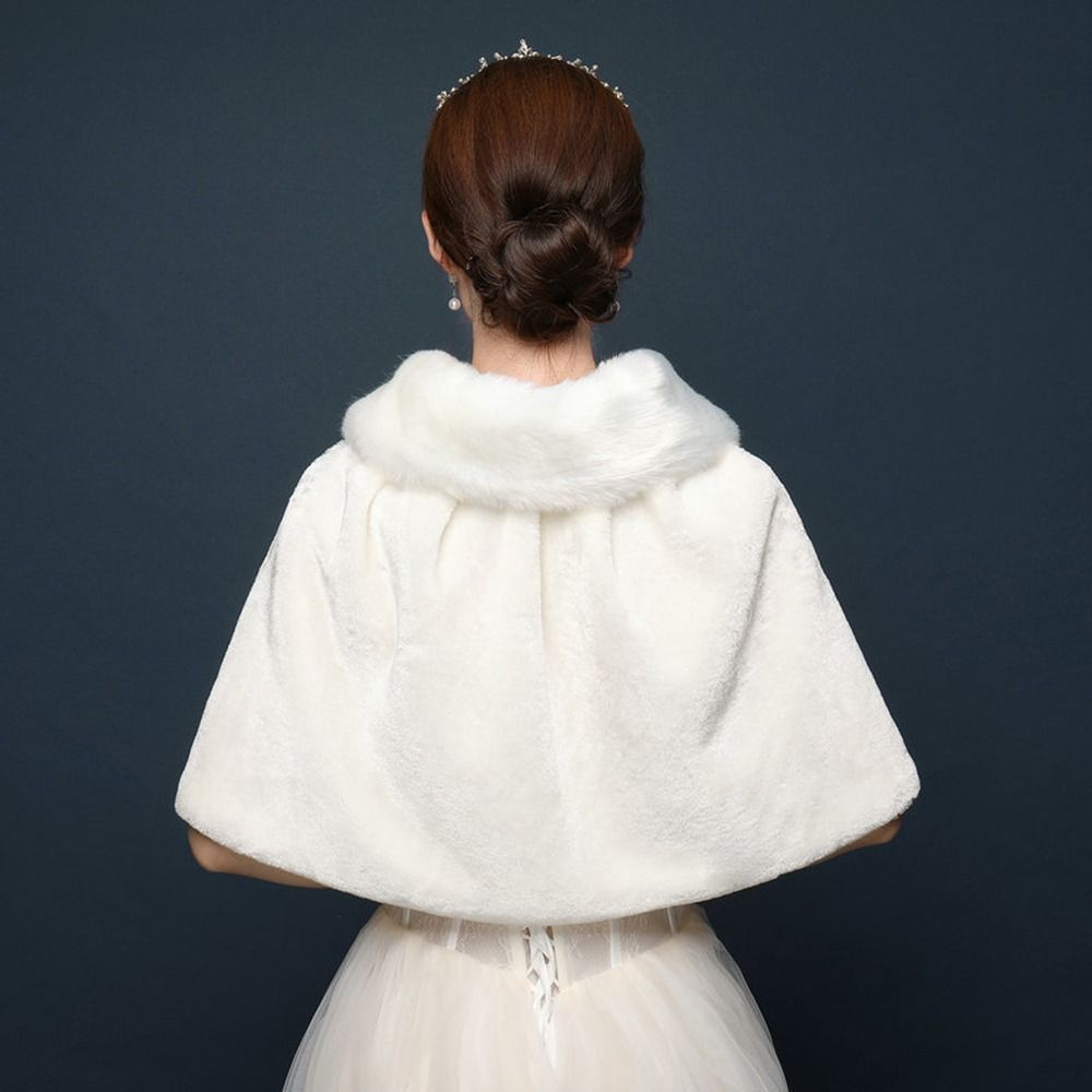 Estola blanca de invierno grue - Winter Clothing Equipment reseña y precio